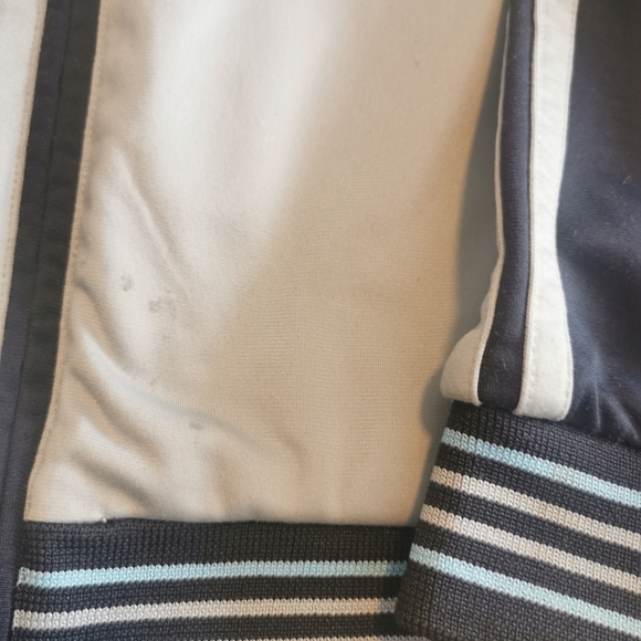 Vintage Quiksilver Boys Zip Sweater - Picture 3 of 5